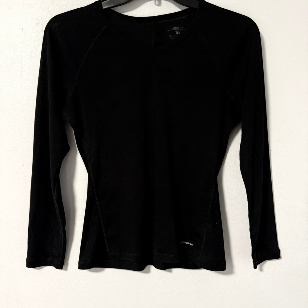 Patagonia Capilene Black V-Neck Long Sleeve Base Layer Top 44830F6 Womens Small‎